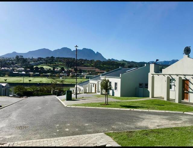 4 BEDROOM PROPERTY TO RENT IN CLOETESVILLE